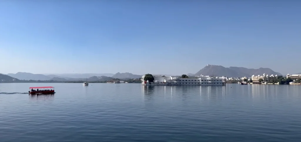 Lake Pichola Udaipur
Lake Pichola boating
Udaipur places to visit in 2 days